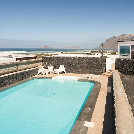 Canaryislandshost I Serena Villa