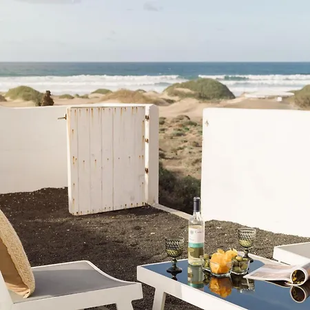 Canaryislandshost I Serena Villa